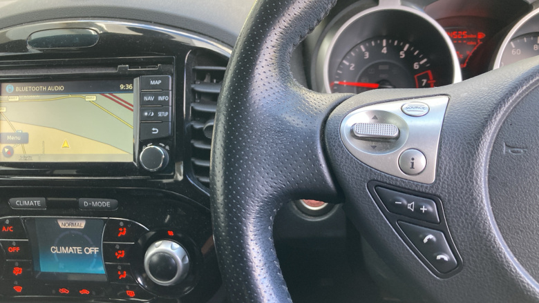 Nissan Juke 1.2 DiG-T N-Connecta 5dr Petrol Hatchback